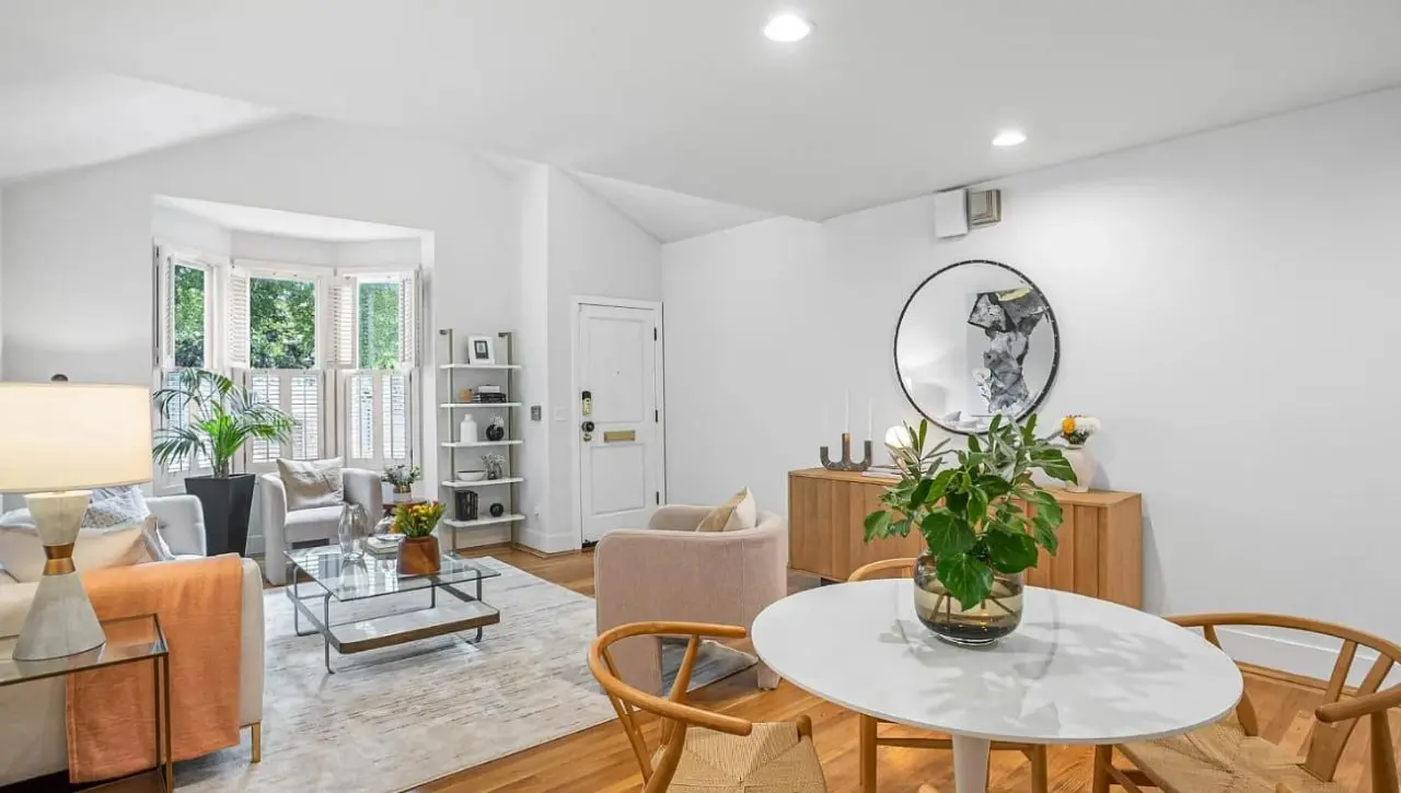 For Rent At 1807 Scott Street photo 5