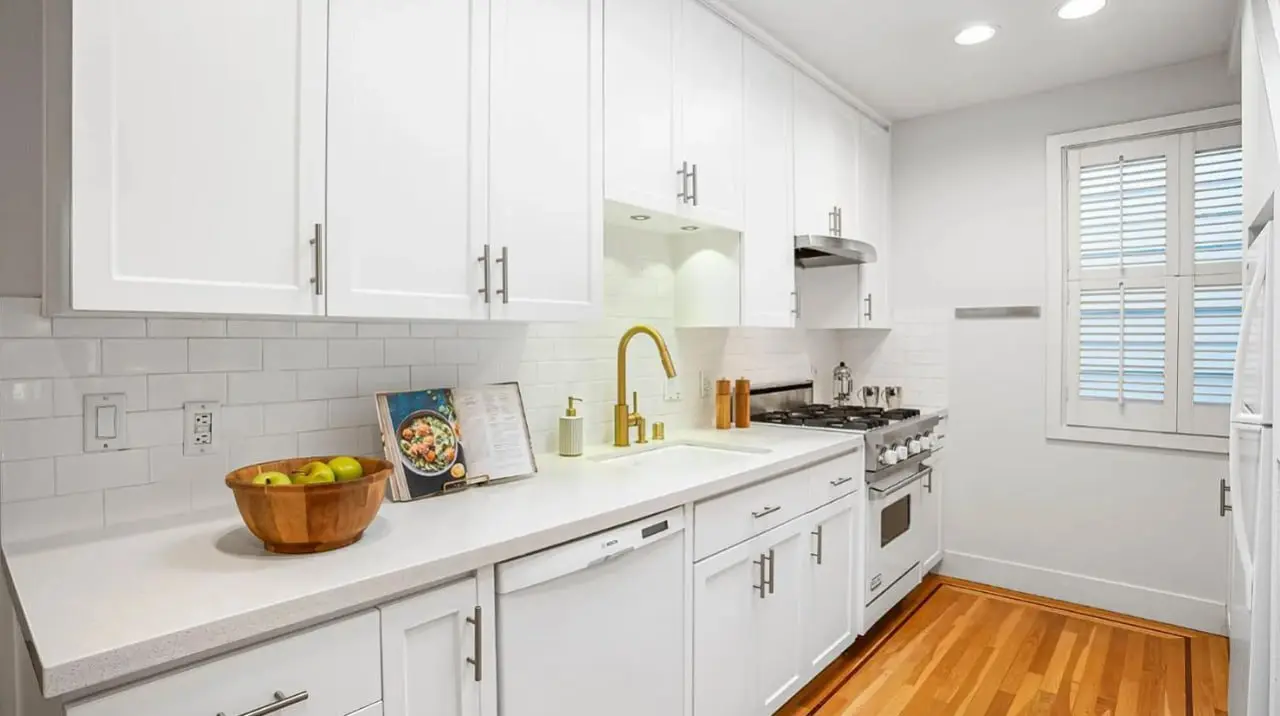 For Rent At 1807 Scott Street
