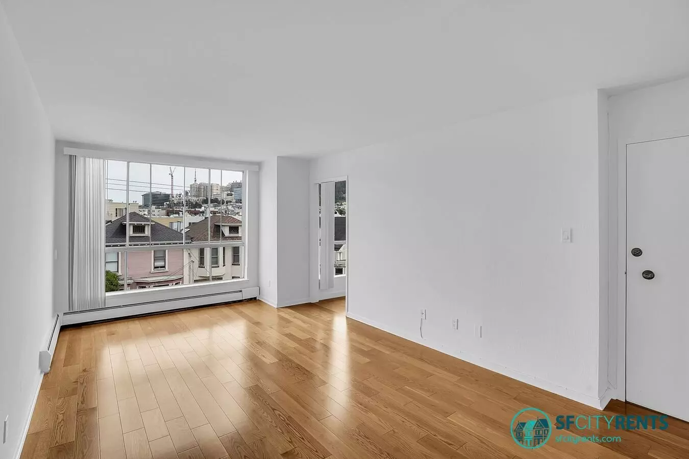 Inner Sunset: Updated Top Floor 1 Bed 1 Bath W/ Optional Parking &amp; Laundry Onsite photo 2