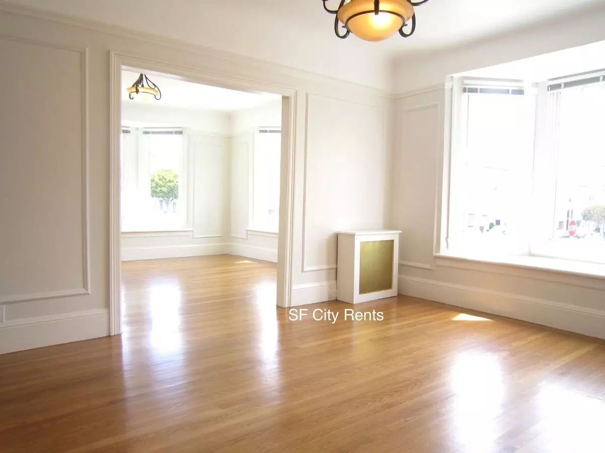 Marina: Renovated Corner Condo W/ Formal Dining Room, Garage Parking &amp; Shared Yard photo 3