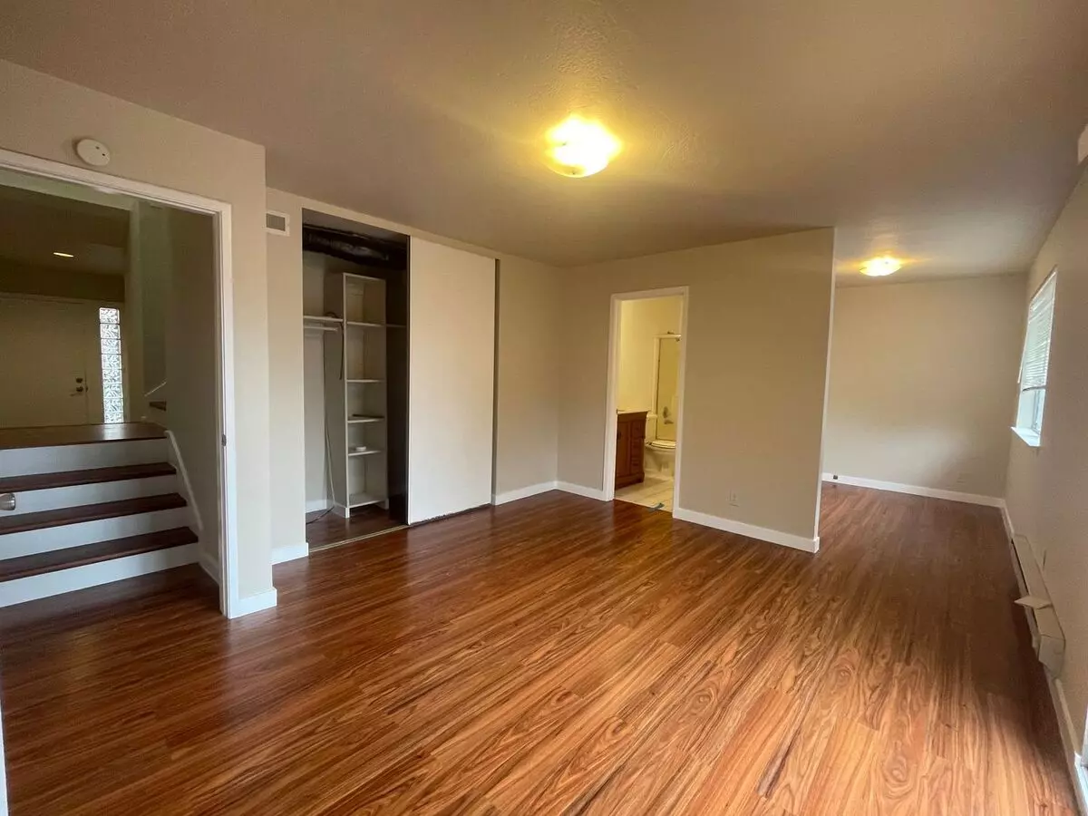 11 Coleridge Street, San Francisco, CA 94110 photo 3