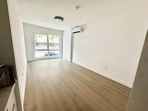 1483 Sutter St photo 5