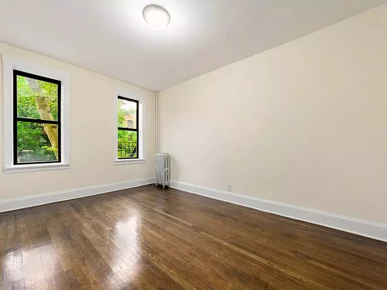 1483 Sutter St photo 4
