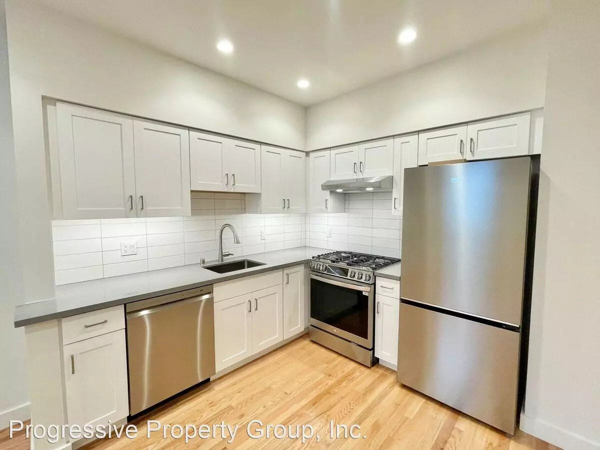 1 Mallorca Way, San Francisco, CA 94123 photo 3