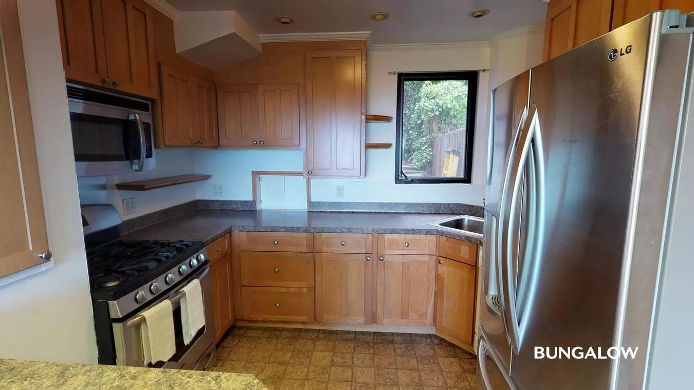 988 Corbett Avenue, San Francisco, CA 94131 photo 2