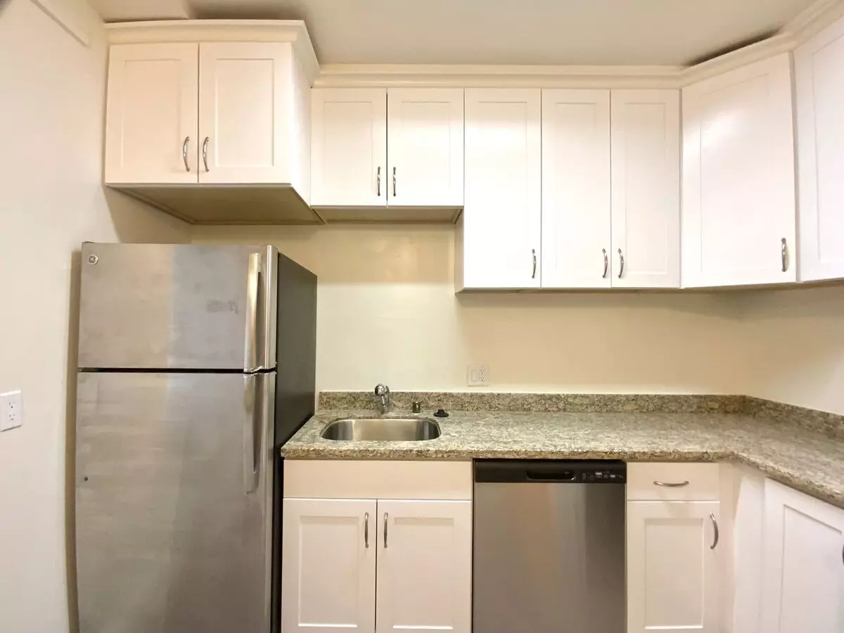 1445 Eddy St., #12 photo 2