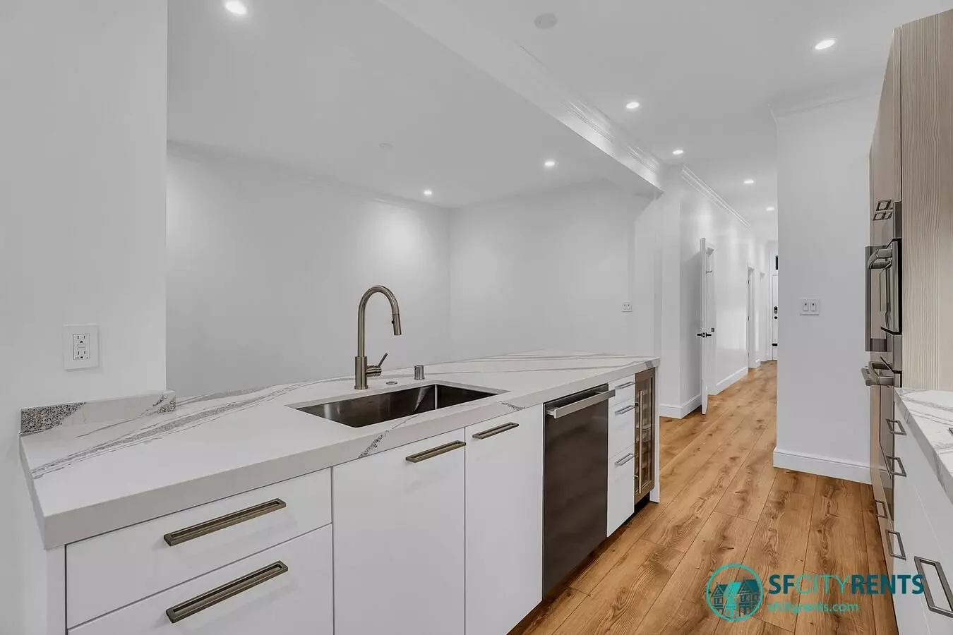 1636 Leavenworth Street, San Francisco, CA 94109 photo 3
