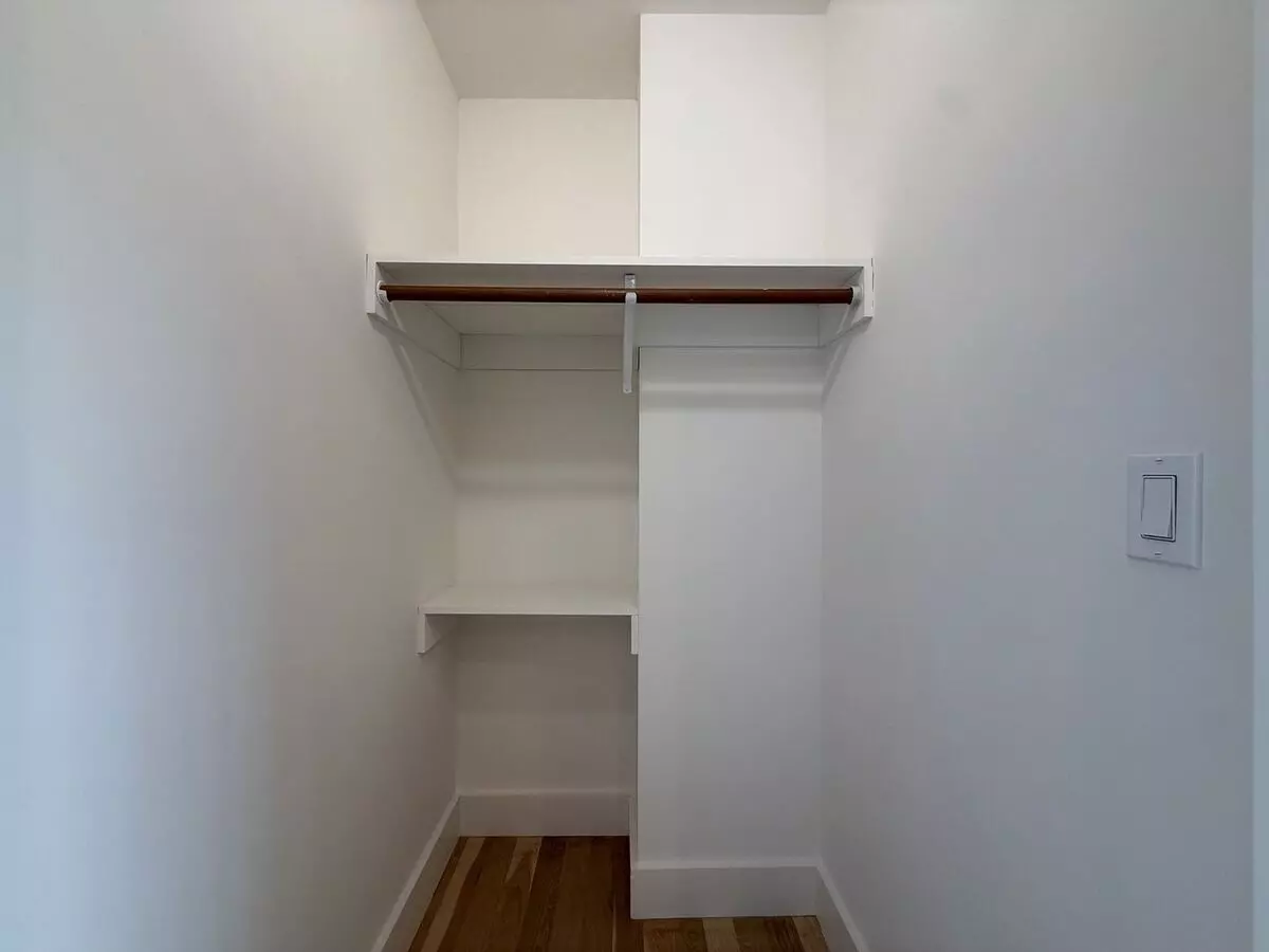 Spacious 1bd/1ba With In‑unit Laundry – Prime Commuter Location photo 4