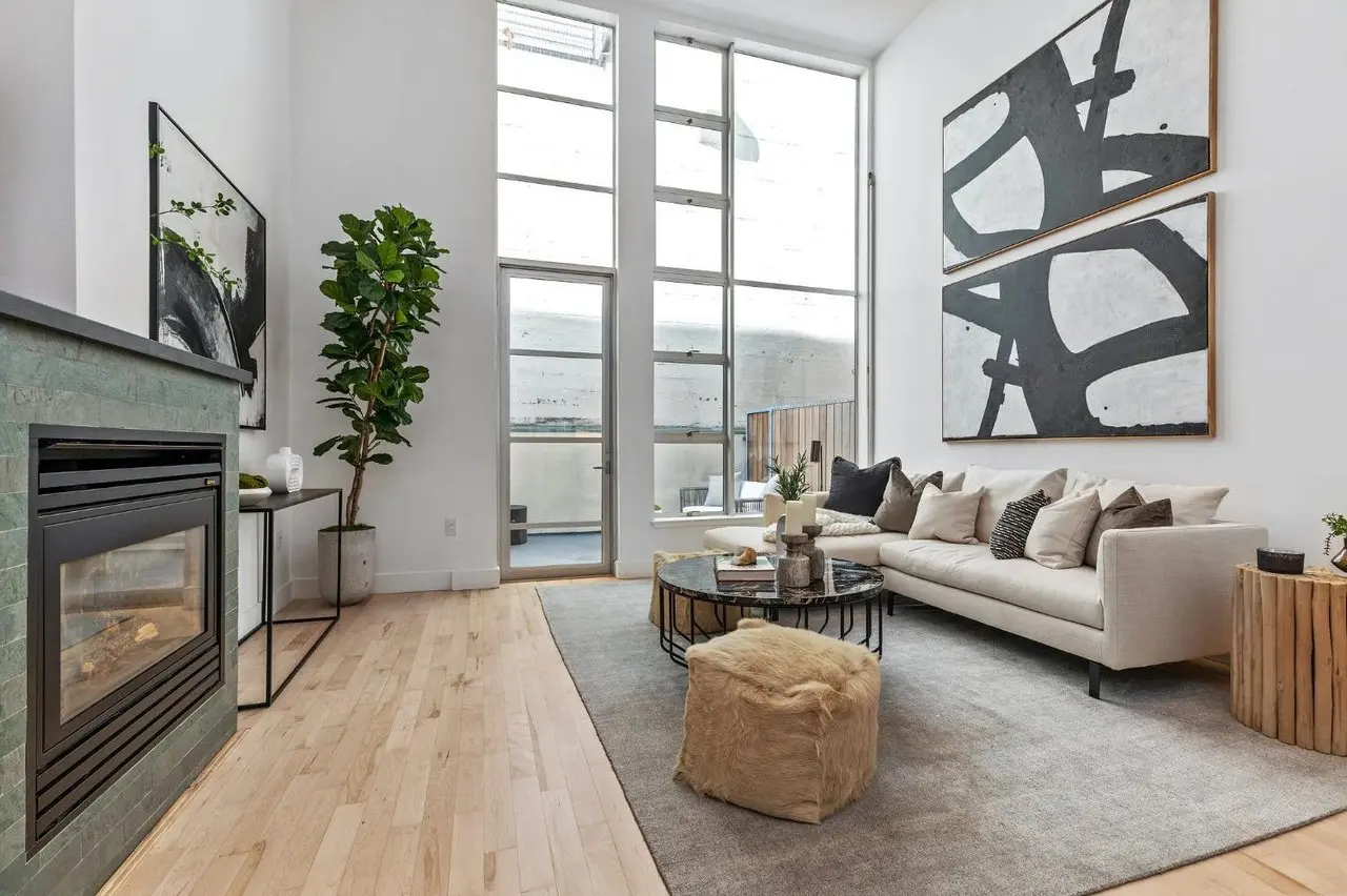 Modern 1 Bed, 2 Bath Loft With Private Patio