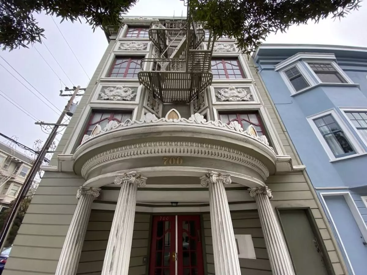 700 Masonic Ave. photo 3