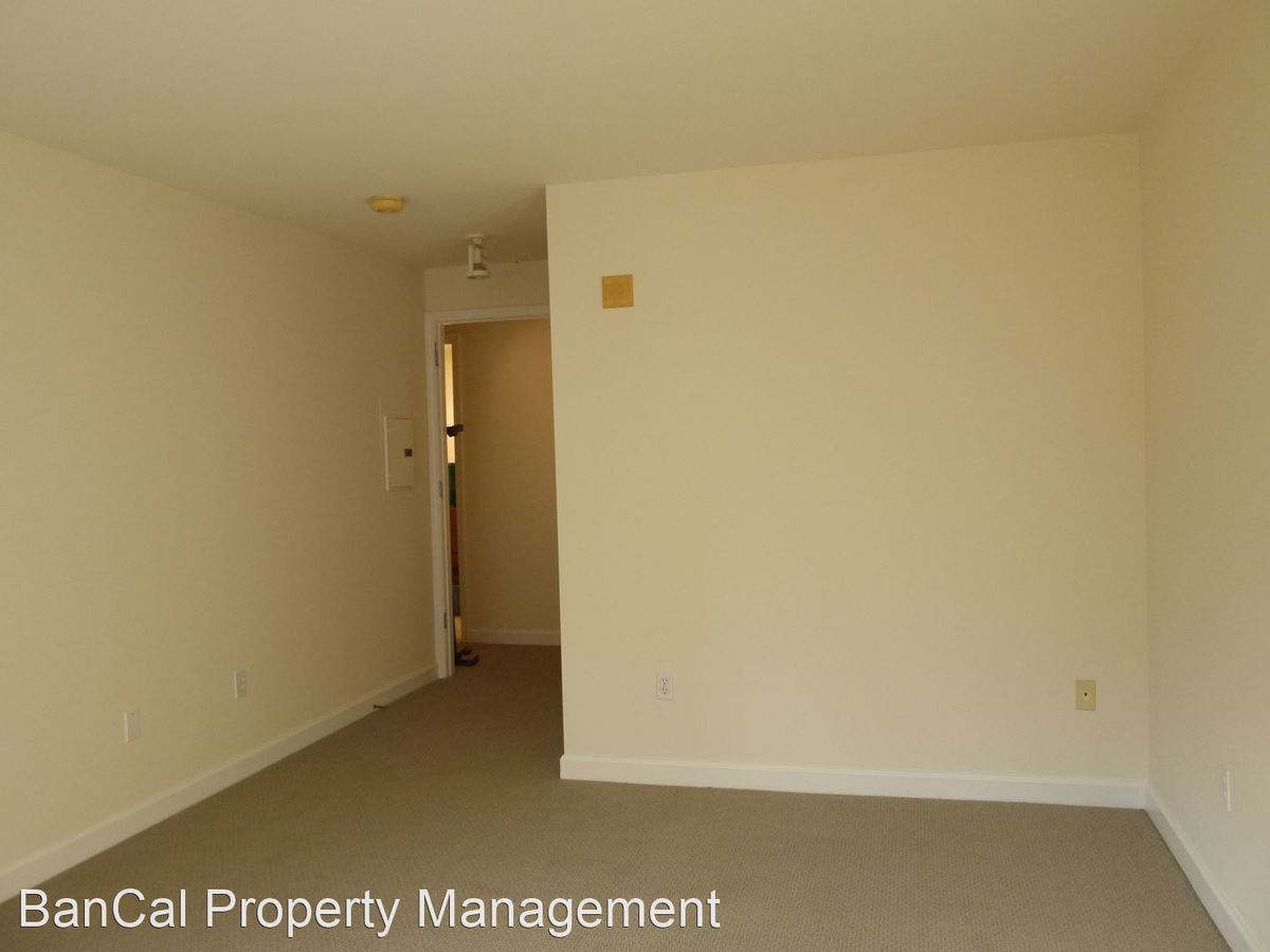 690 Chestnut Street, San Francisco, CA 94133 photo 2