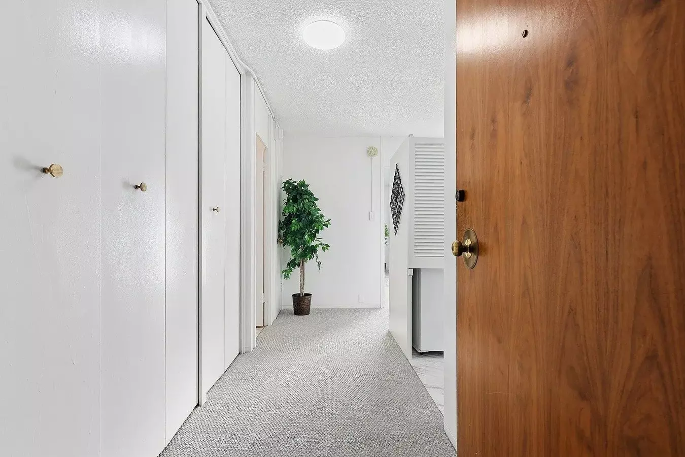 1001 Pine St San Francisco, CA 94109 photo 2