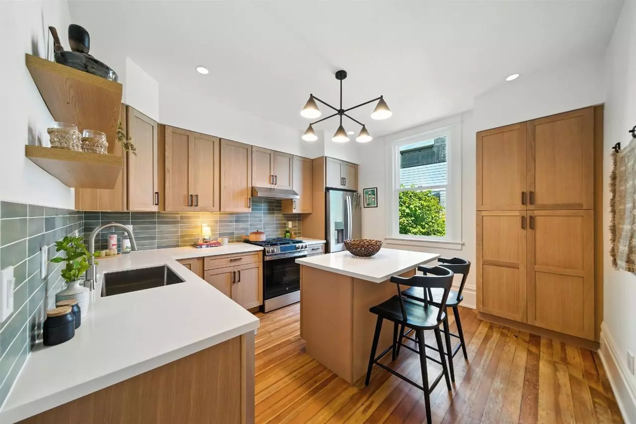 121 Ord Street, San Francisco, CA 94114 photo 5