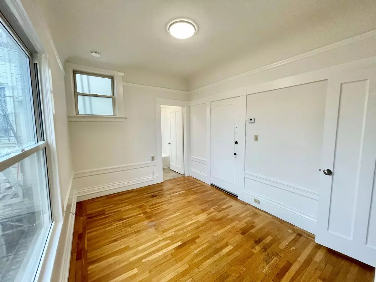 310 Parnassus Avenue, San Francisco, CA 94117 photo 2