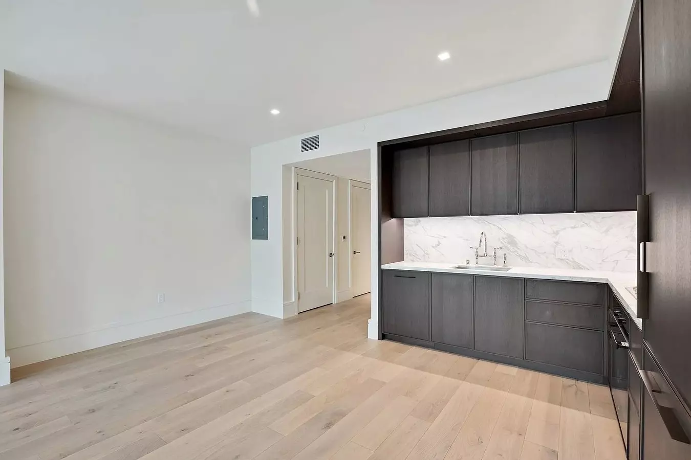 1515 Union St San Francisco, CA 94123 photo 3