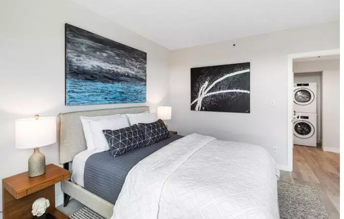 Updated 1br Condo With Treetop Views photo 4