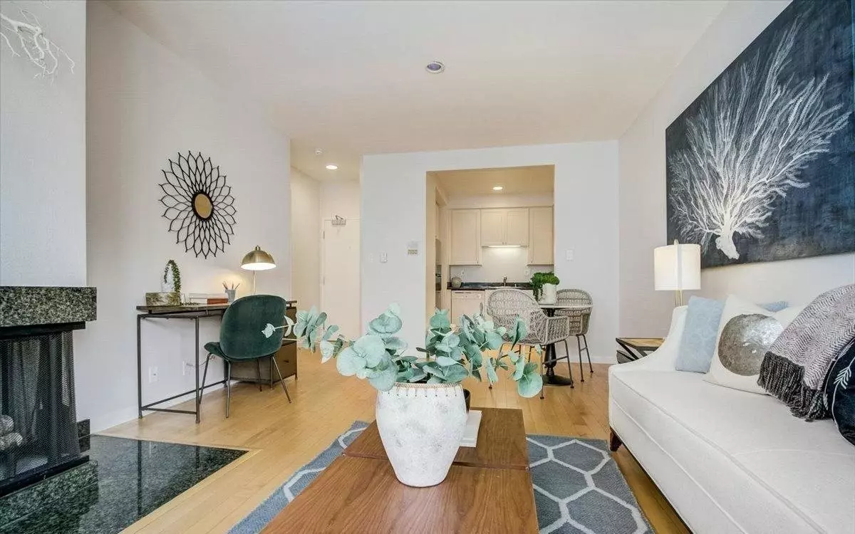 444 Francisco Street, San Francisco, CA 94133 photo 2