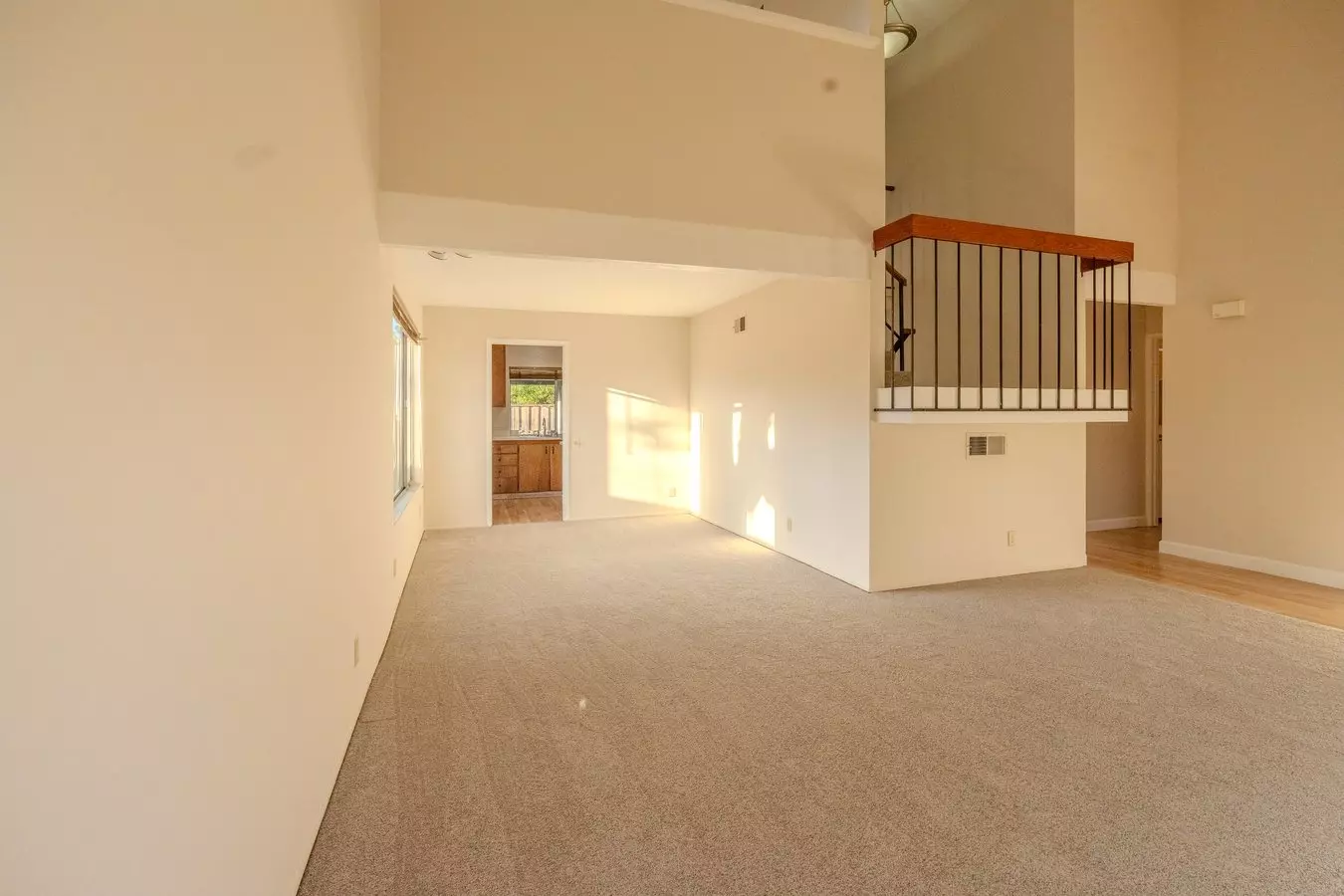 1071 Culloden Ct photo 5