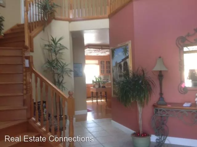 11050 Canyon Drive, San Jose, CA 95127 photo 4