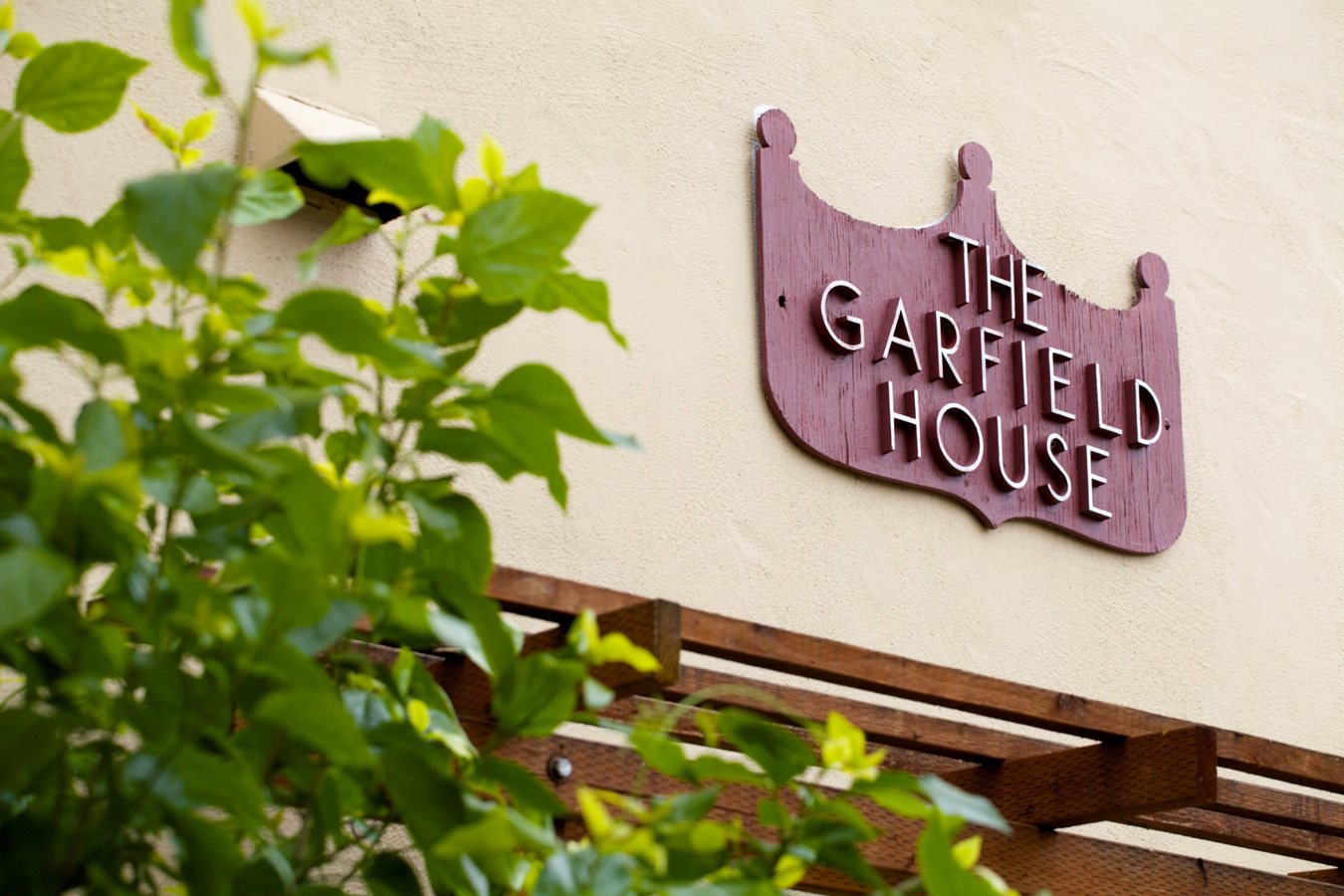 1147 Garfield photo 4