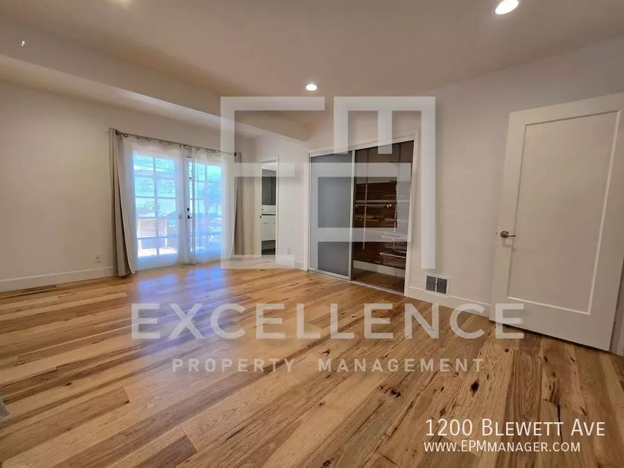1200 Blewett Avenue, San Jose, CA 95125 photo 4