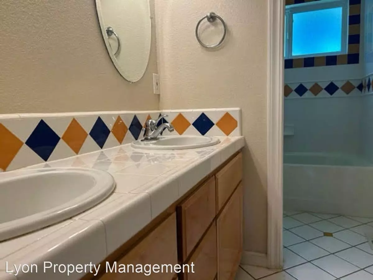 1204 Redcliff Drive, San Jose, CA 95118 photo 4