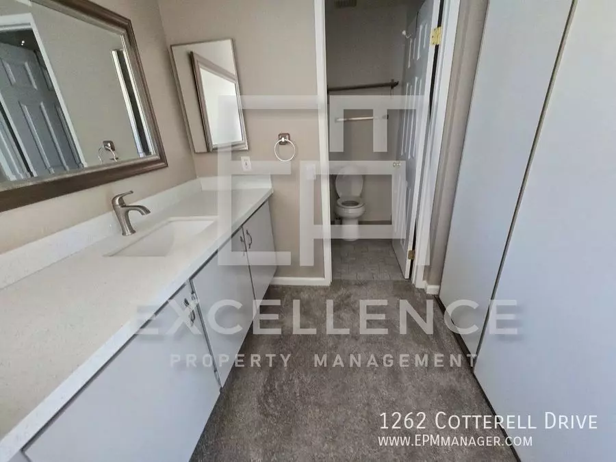 1262 Cotterell Drive, San Jose, CA 95121 photo 4