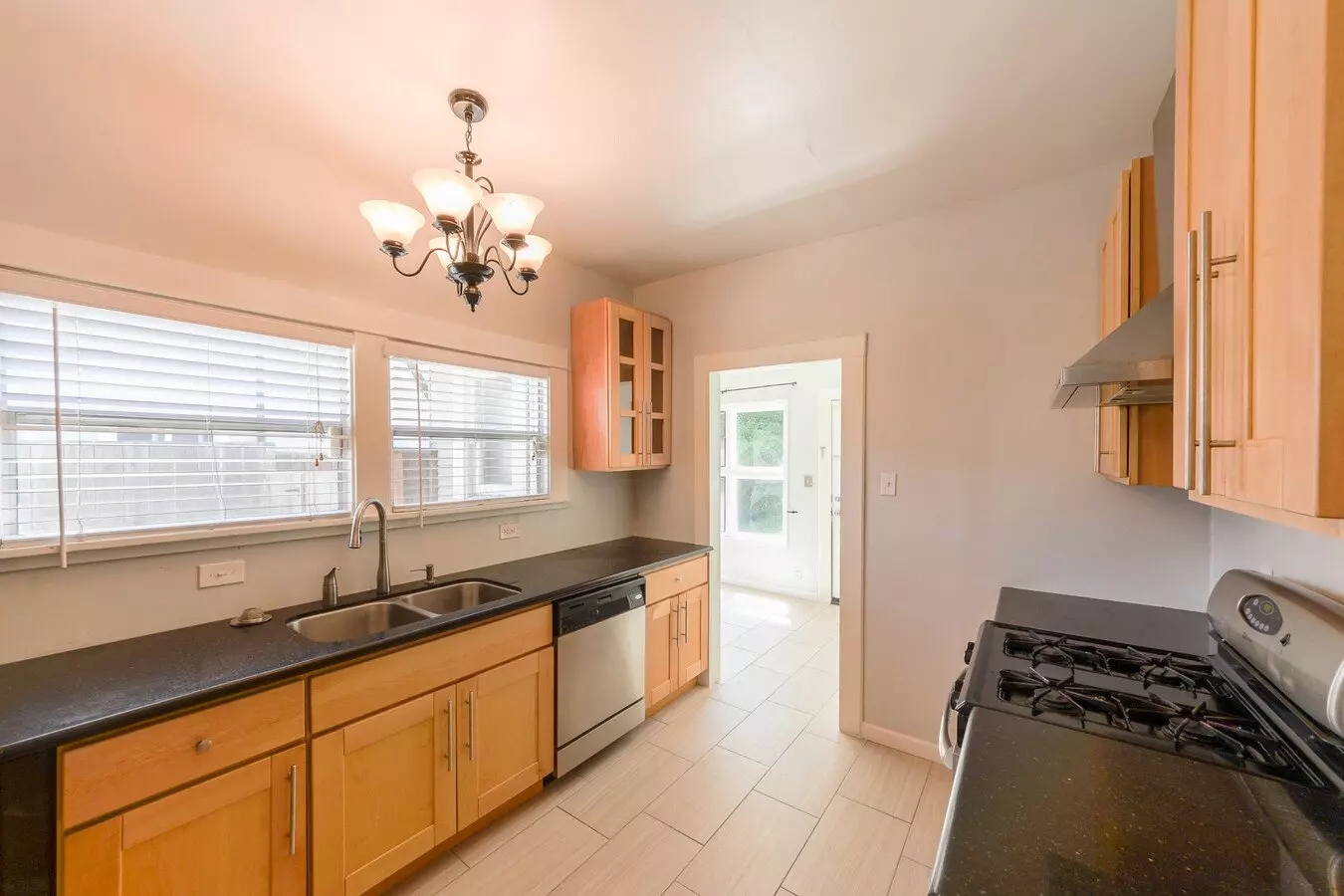 1890 Park Avenue, San Jose, CA 95126 photo 5