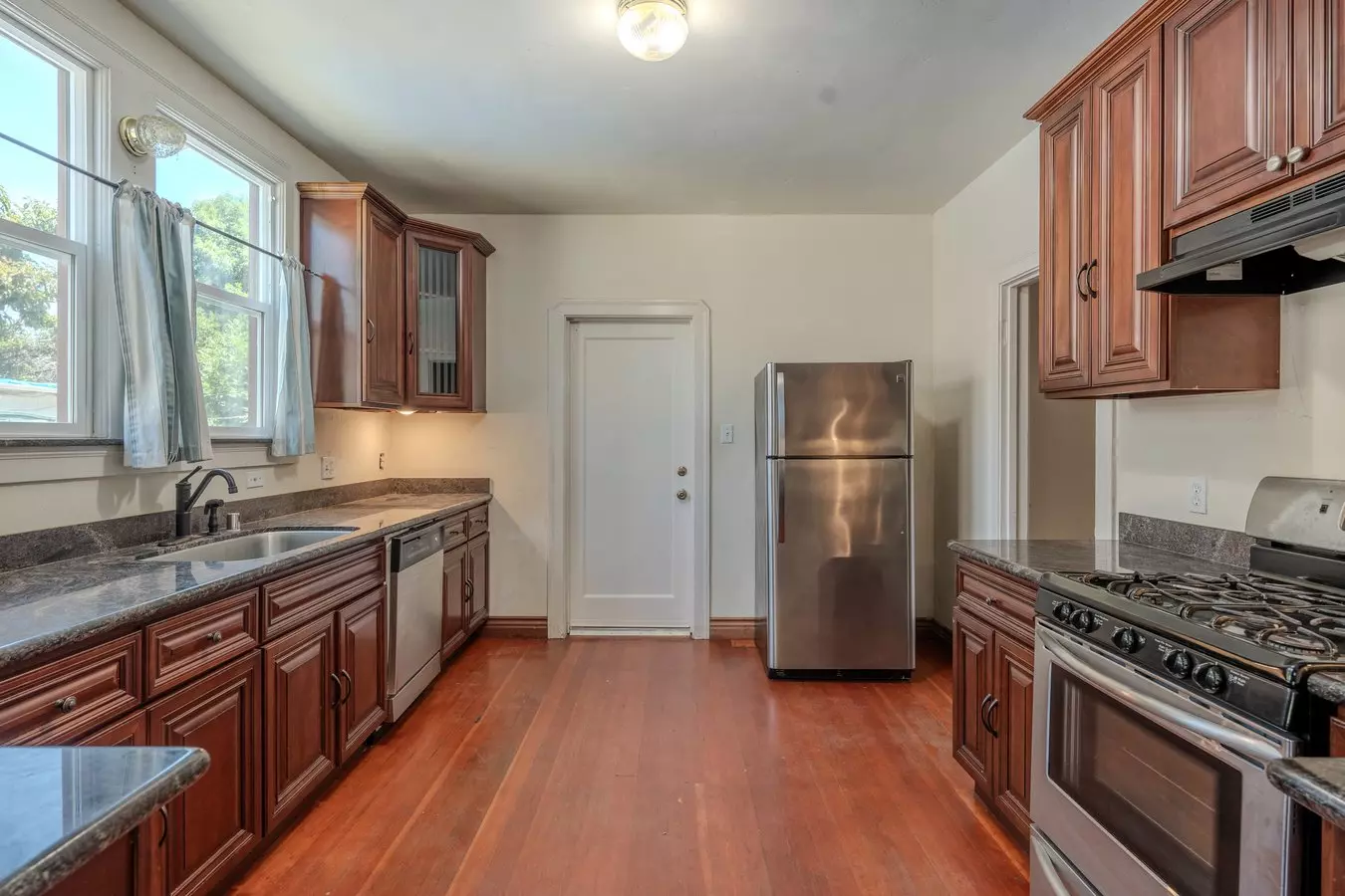 1450 Pomona Avenue, San Jose, CA 95110 photo 5