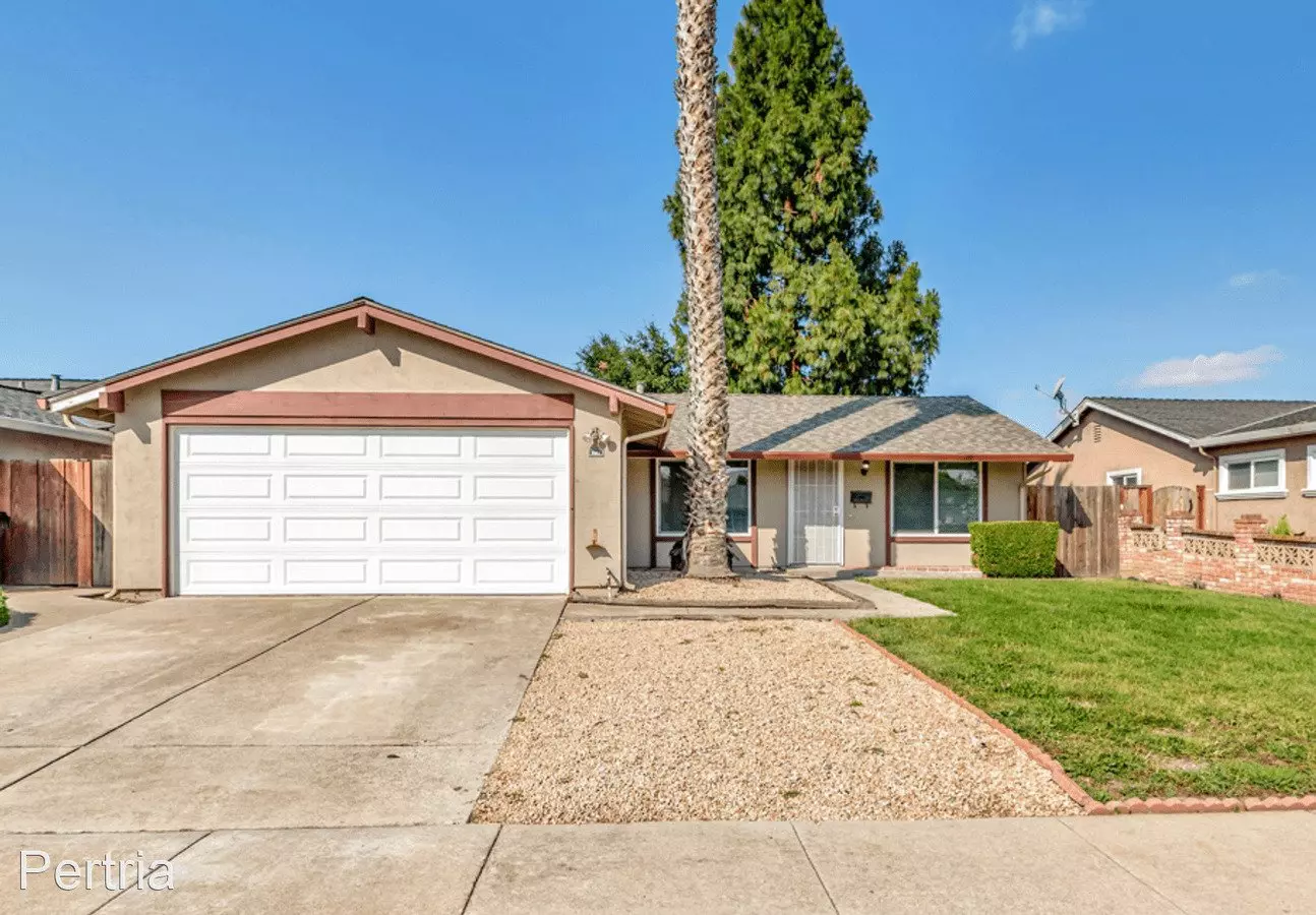1687 Goldentree Drive, San Jose, CA 95131 photo 2
