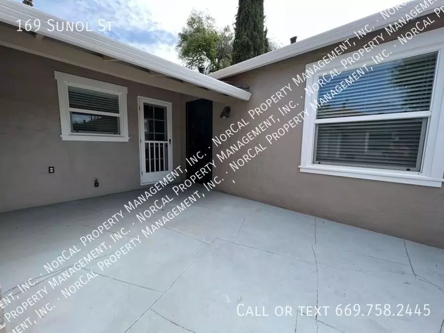 2BD/1BA Downtown Alameda Duplex w/ Garage photo 4