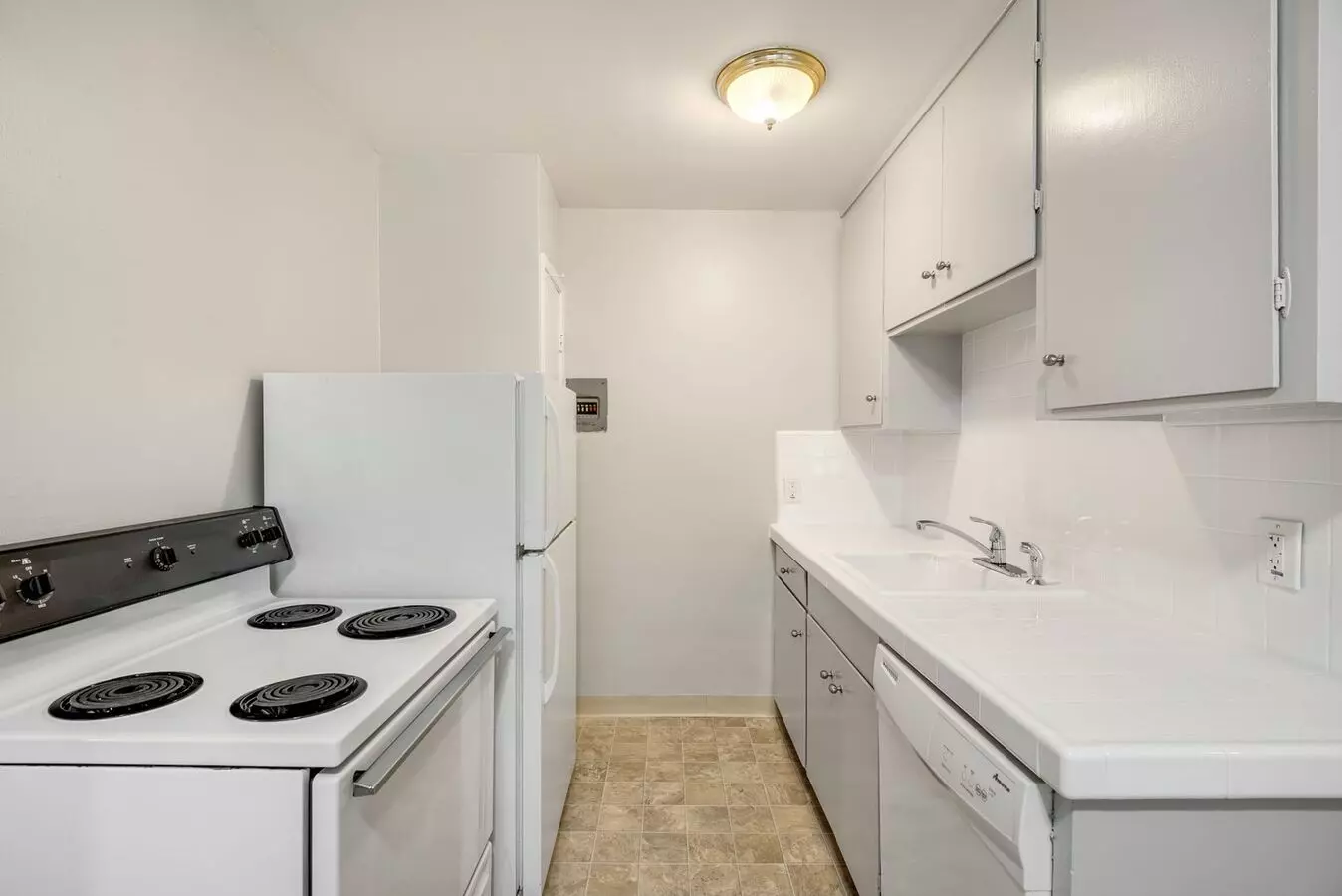 1786 The Alameda, San Jose, CA 95126 photo 2