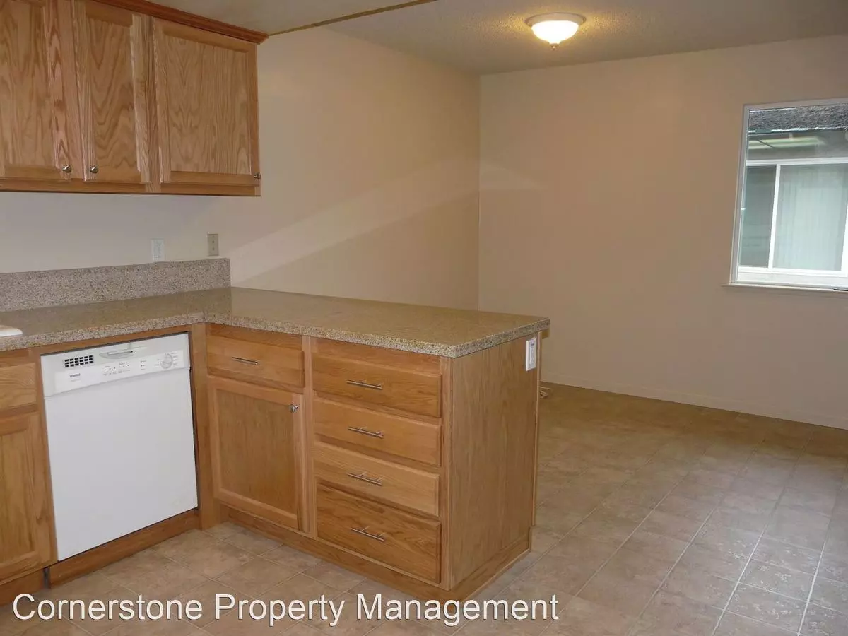 1793 De Marietta Ave. photo 3