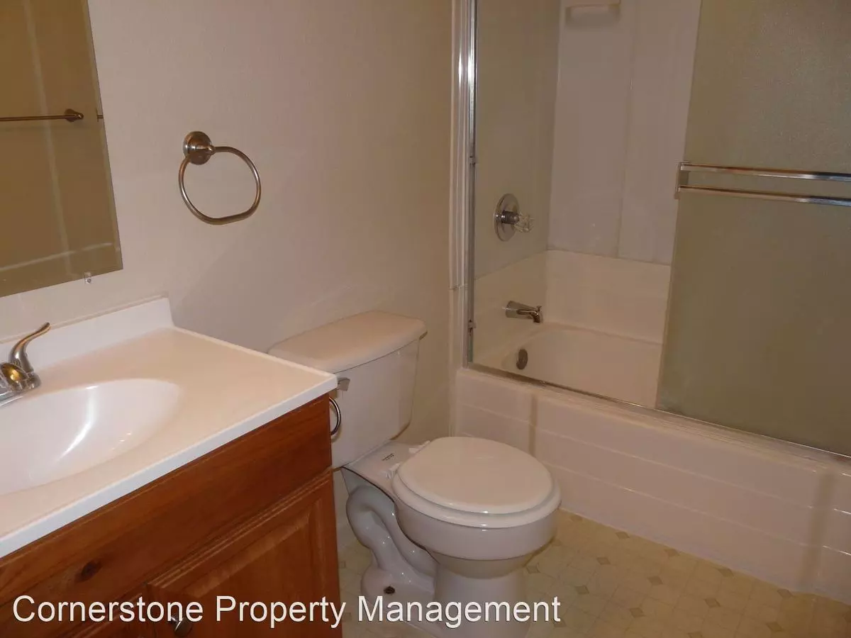 1793 De Marietta Ave. photo 5