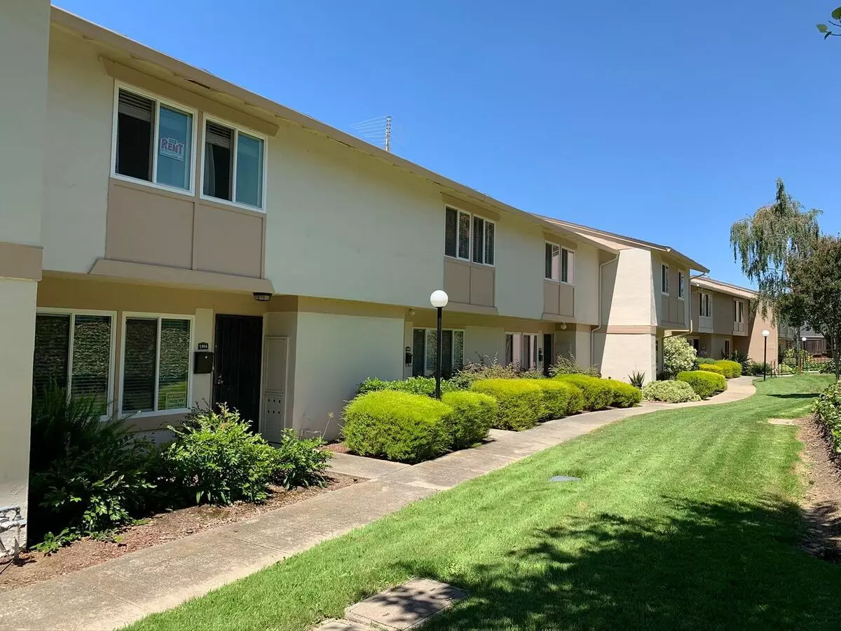 1906 Queen Mary Court, San Jose, CA 95132 photo 2
