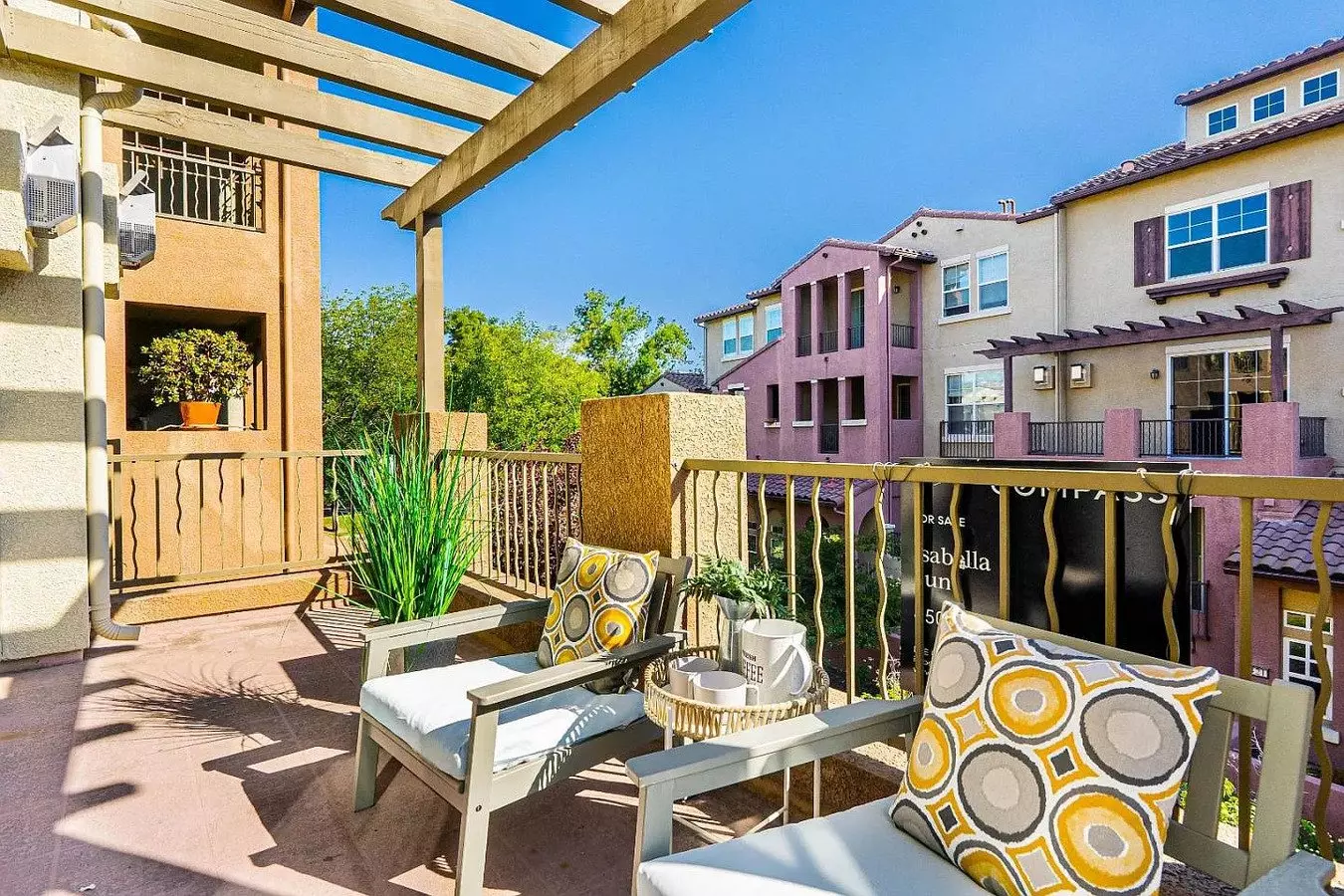 1399 Marcello Dr photo 3