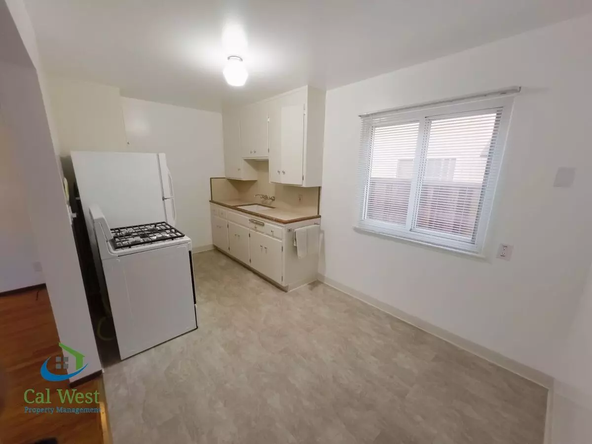 $1995 - 1bd/1ba Quaint And Well Maintained Apartment In Downtown San Jose Near Pwc And Oracle photo 5