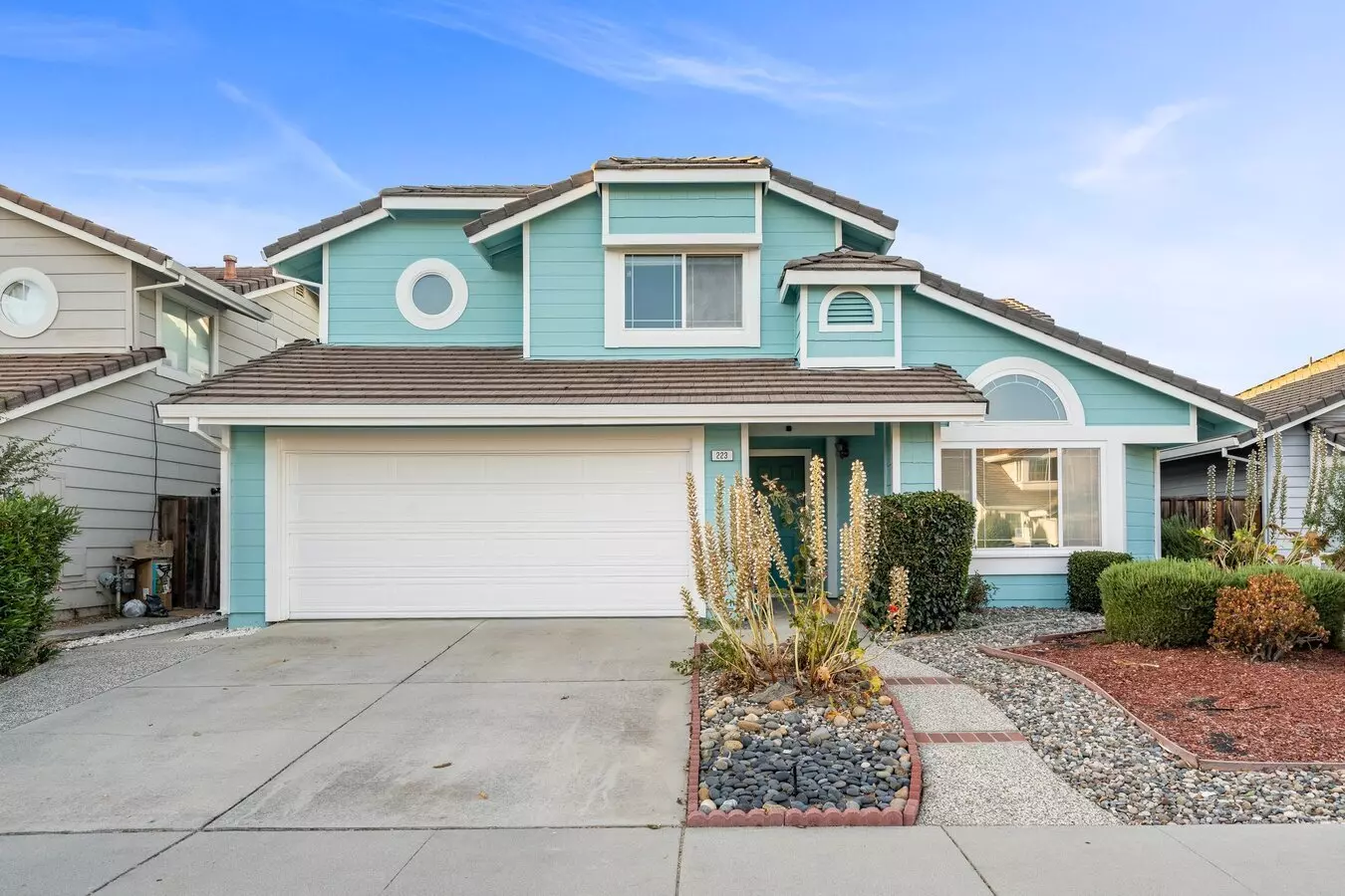 223 Fragrant Harbor Court, San Jose, CA 95123 photo 2