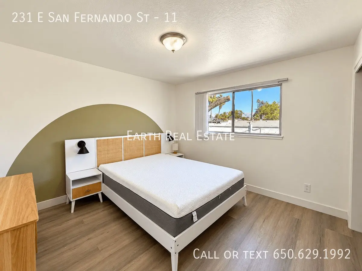 Fairmont Apartments photo 4