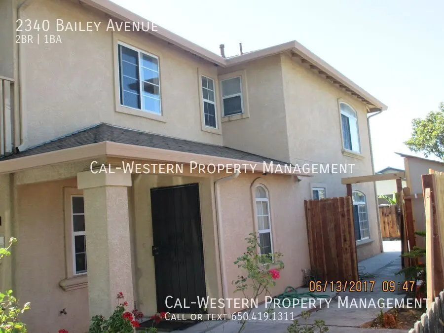 2340 Bailey Ave photo 2