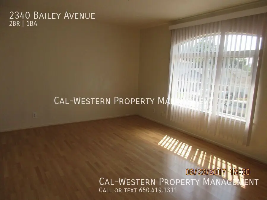 2340 Bailey Ave photo 5