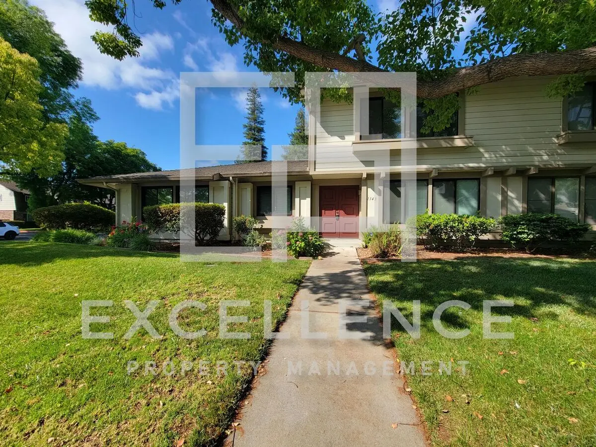 1143 Cooper River Dr photo 2