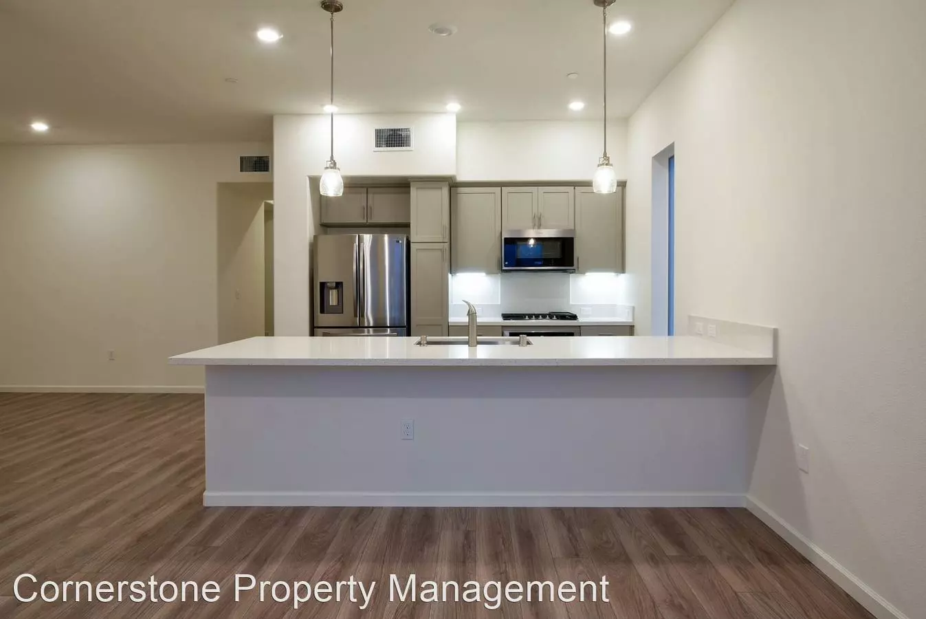 314 Llano De Los Robles Avenue, San Jose, CA 95136 photo 5