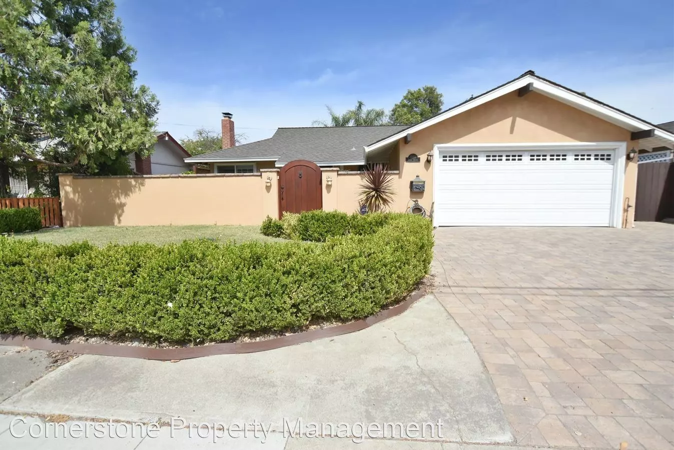 Beautifully Remodeled 3 Bedroom, 2 Bathroom Cambrian Home photo 2
