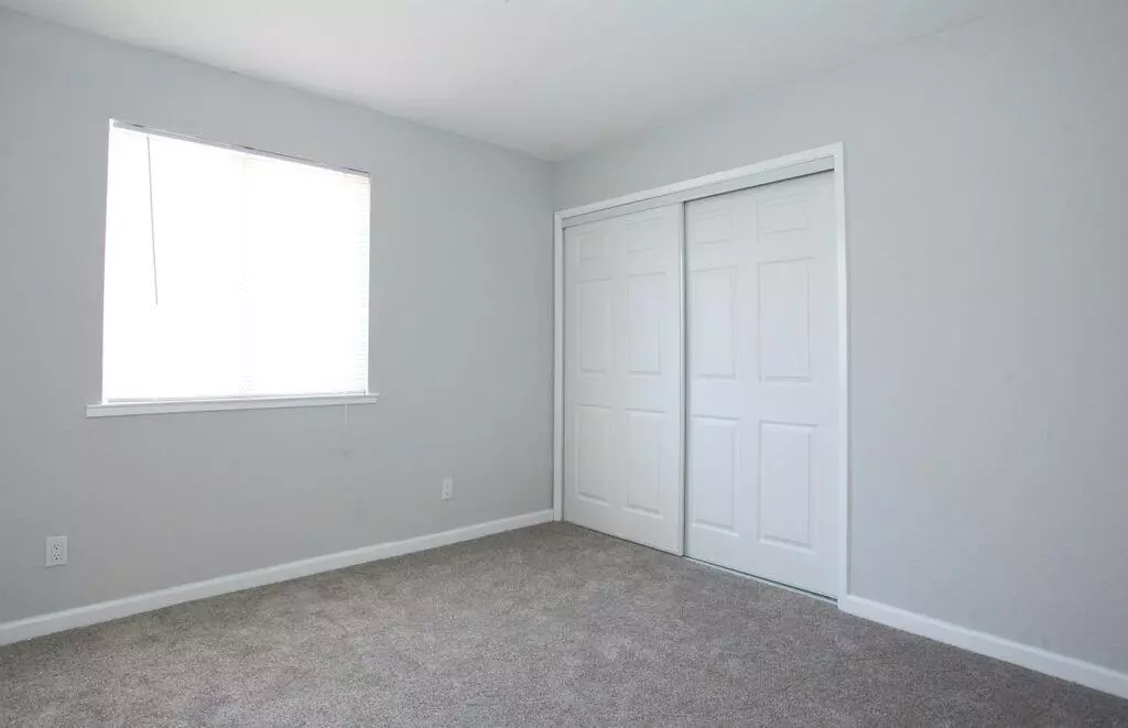 373 North 8th Street, San Jose, CA 95112 photo 3