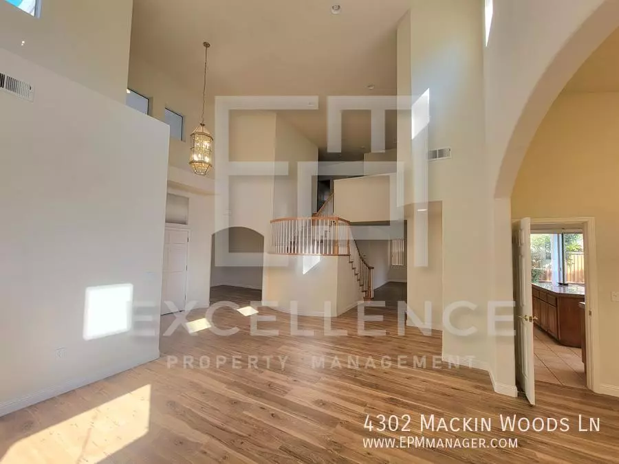 4302 Mackin Woods Lane, San Jose, CA 95135 photo 5