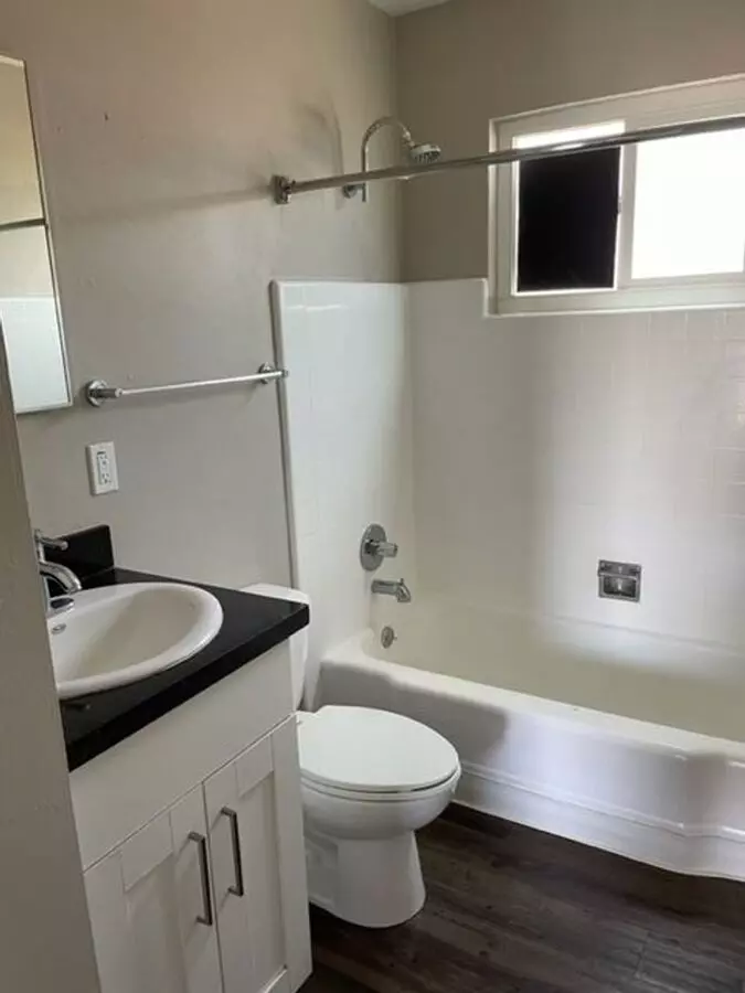 536 S 8th Street photo 5