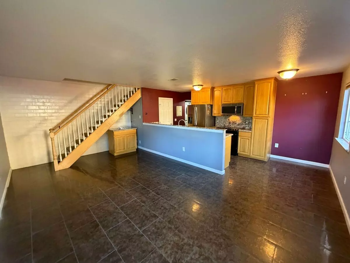 5653 Calmor Ave San Jose, CA 95123 photo 2