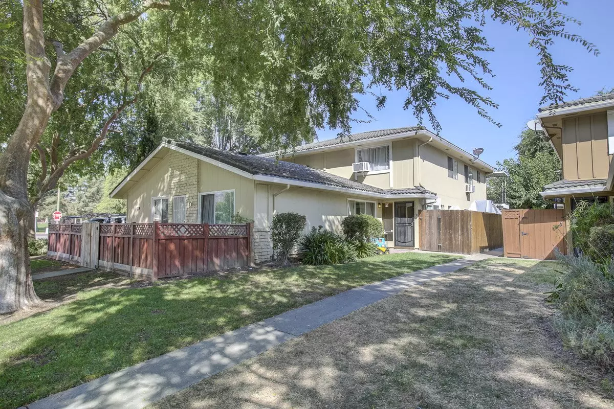 5735 Playa Del Rey, San Jose, CA 95123 photo 2
