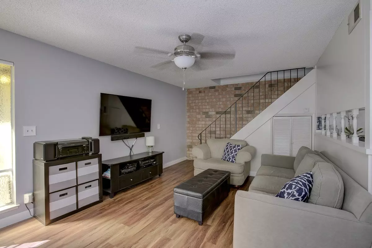5735 Playa Del Rey, San Jose, CA 95123 photo 4